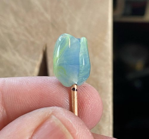 Susan LeGuyader's Stabilizing a Large Hole Bead - , General Education, , You can add seed beads to fill the hole